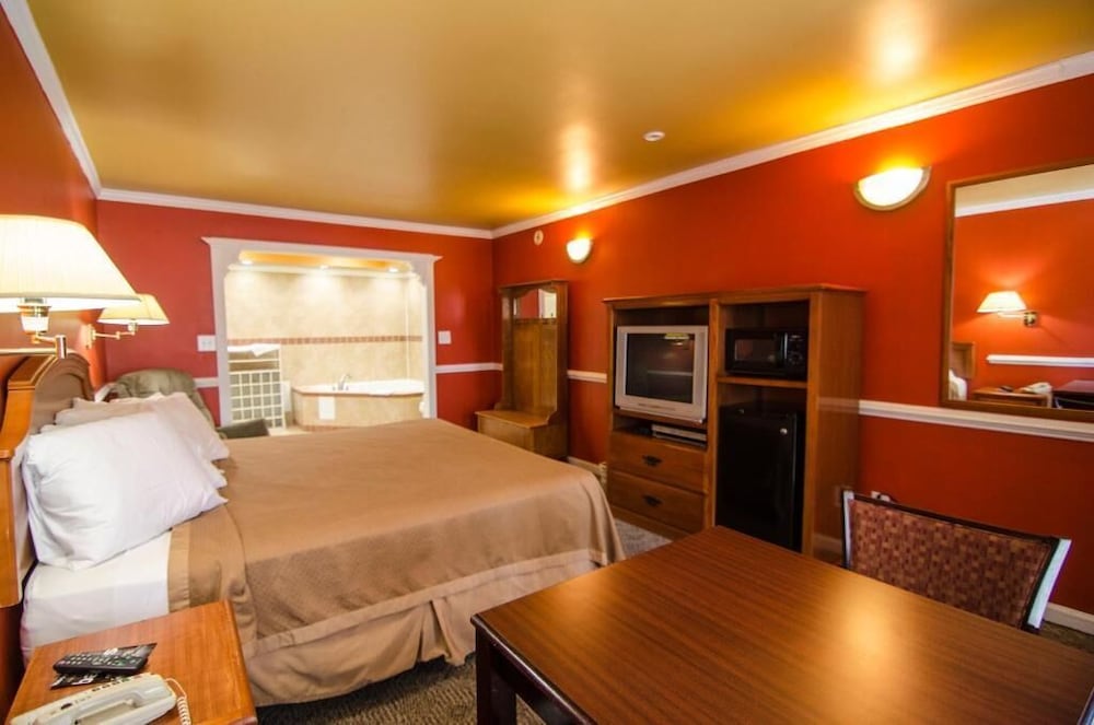 Sunset Inn 16/37