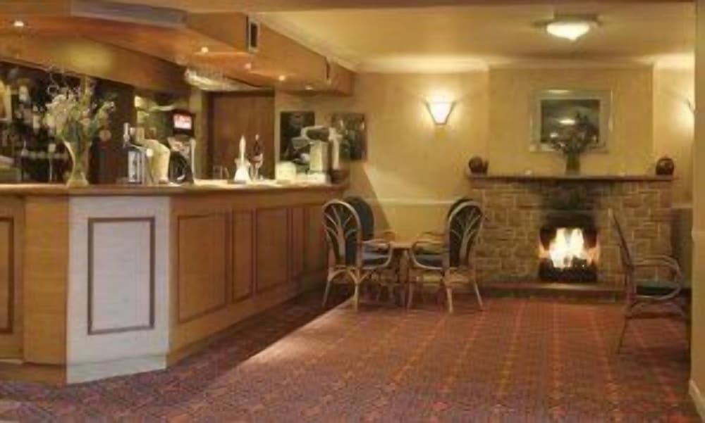 Dunollie Hotel 38/50