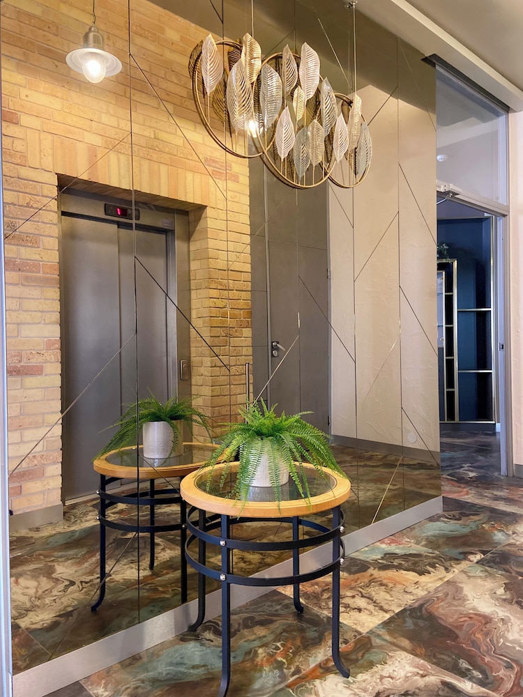 Conti Hotel 41/63