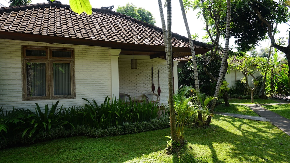 Sanur House 3/68