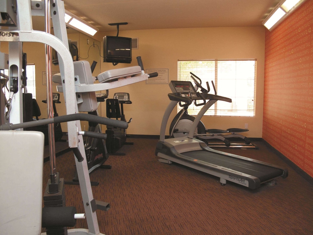 La Quinta Inn & Suites by Wyndham Raleigh Cary 28/44