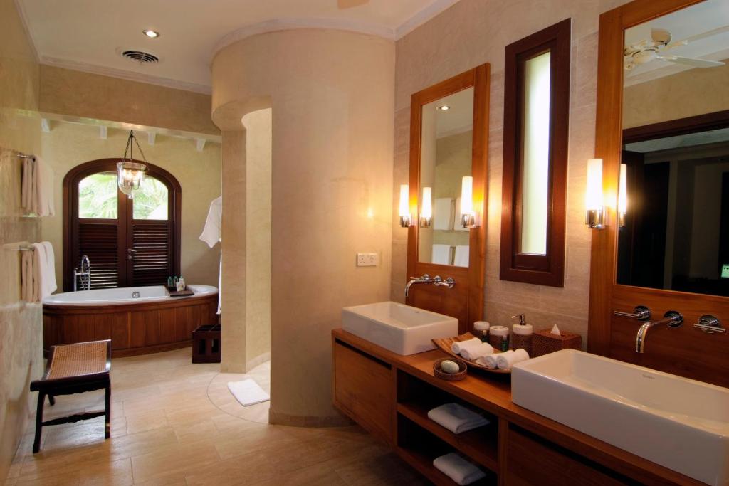 Canouan Estate Resort & Villas 20/20