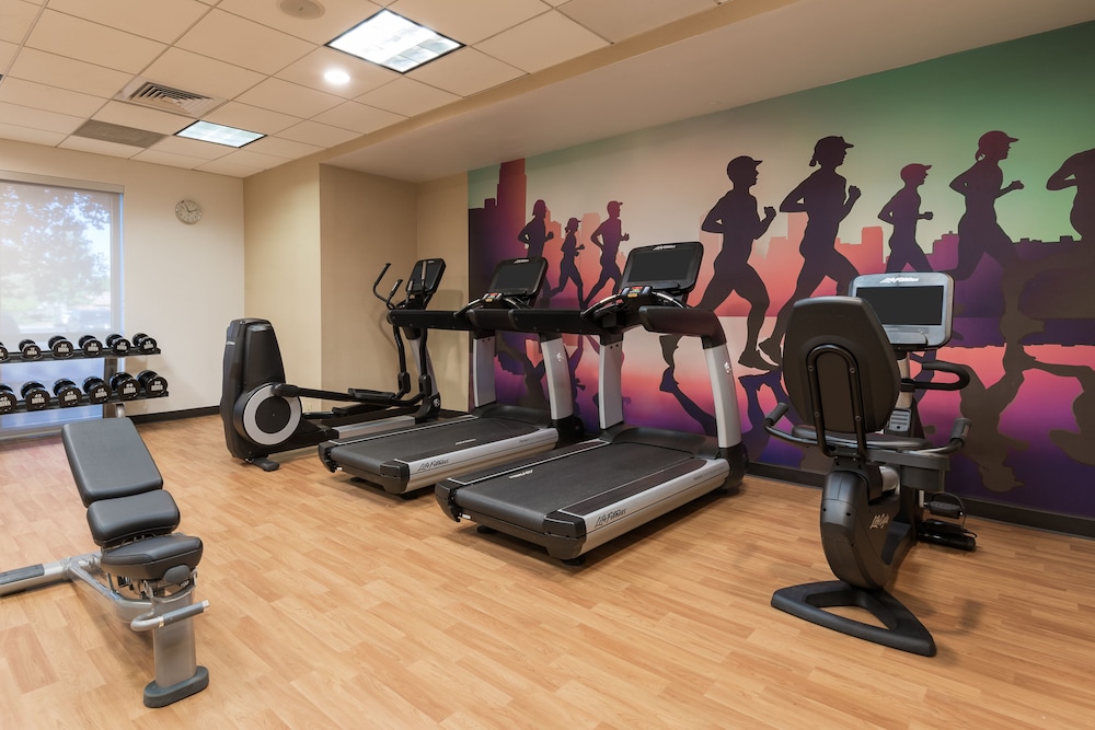 Hyatt Place Boston/Medford 28/49