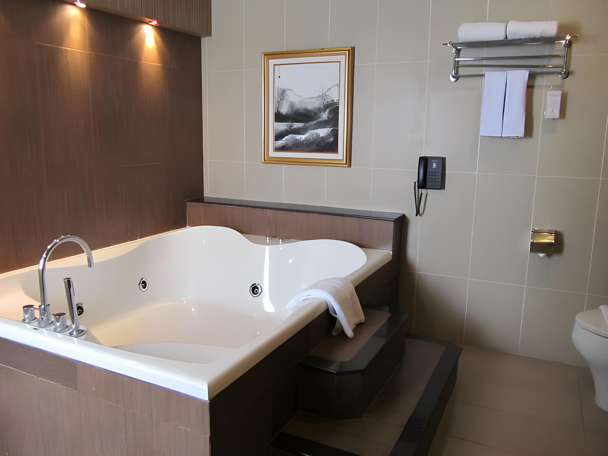 Hotel Grand Antares 50/50