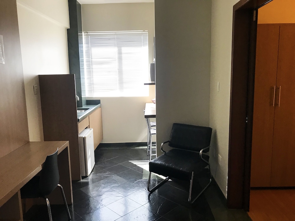 Sete Lagoas Residence Hotel 26/30