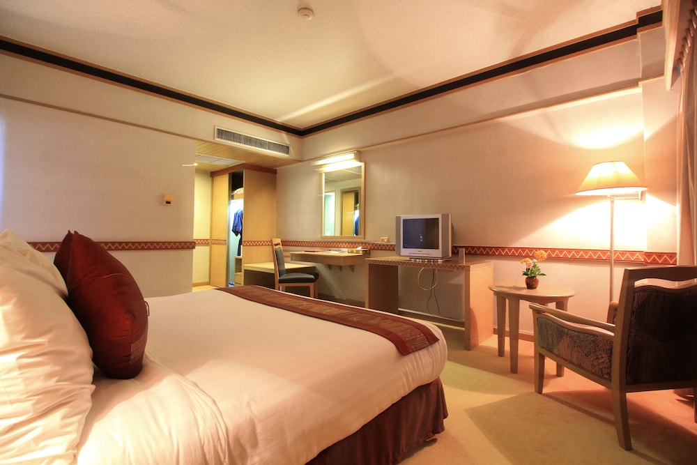 Chiangmai Hill 2000 Hotel 35/69