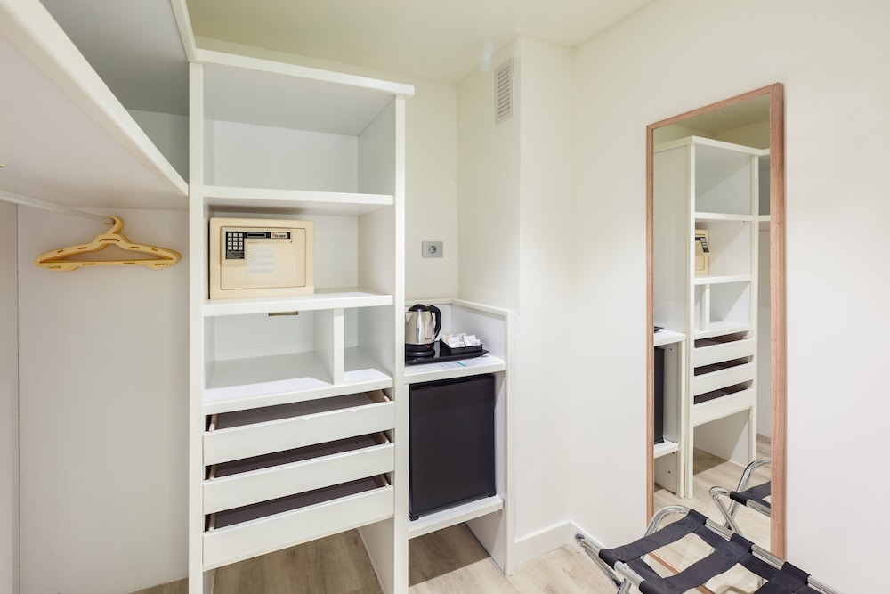 Abora Interclub Atlantic by Lopesan Hotels 69/70