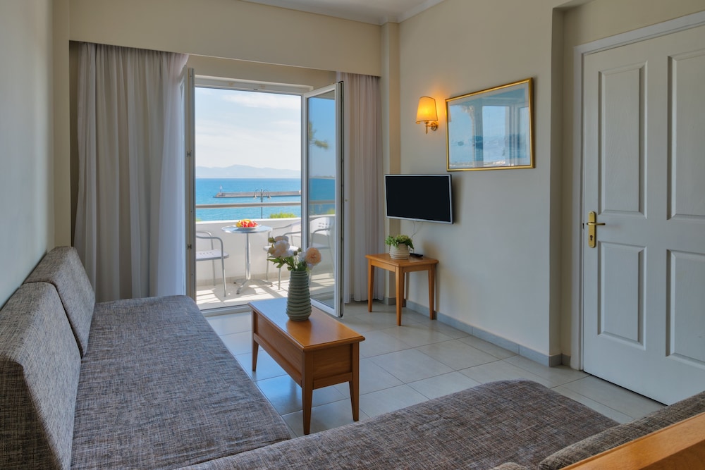 Kos Divine hotel & Suites 55/74