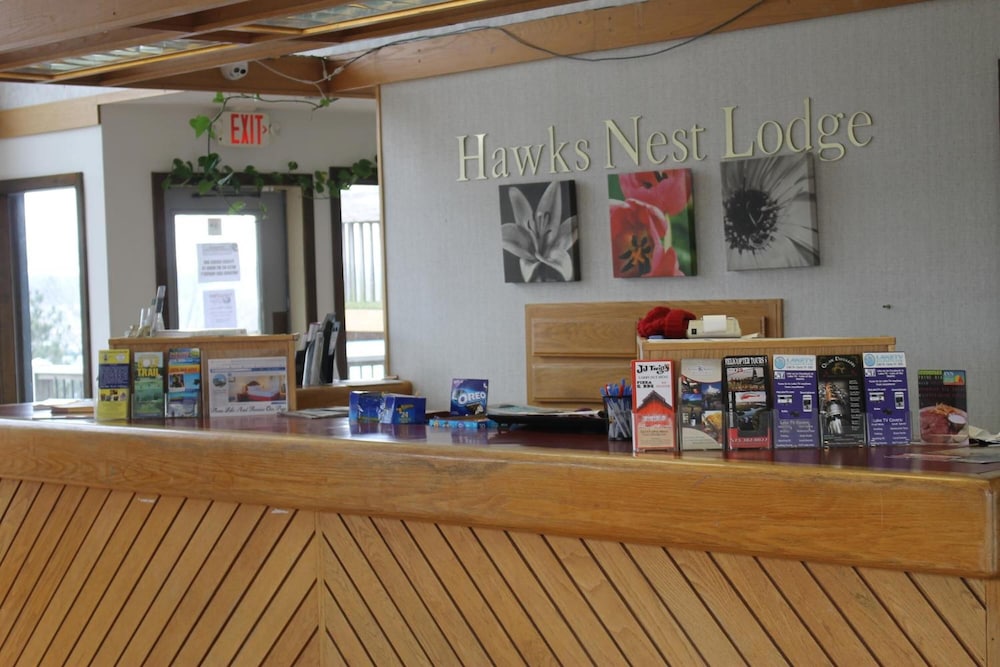 Hawk Apos S Nest Lodge 8/35