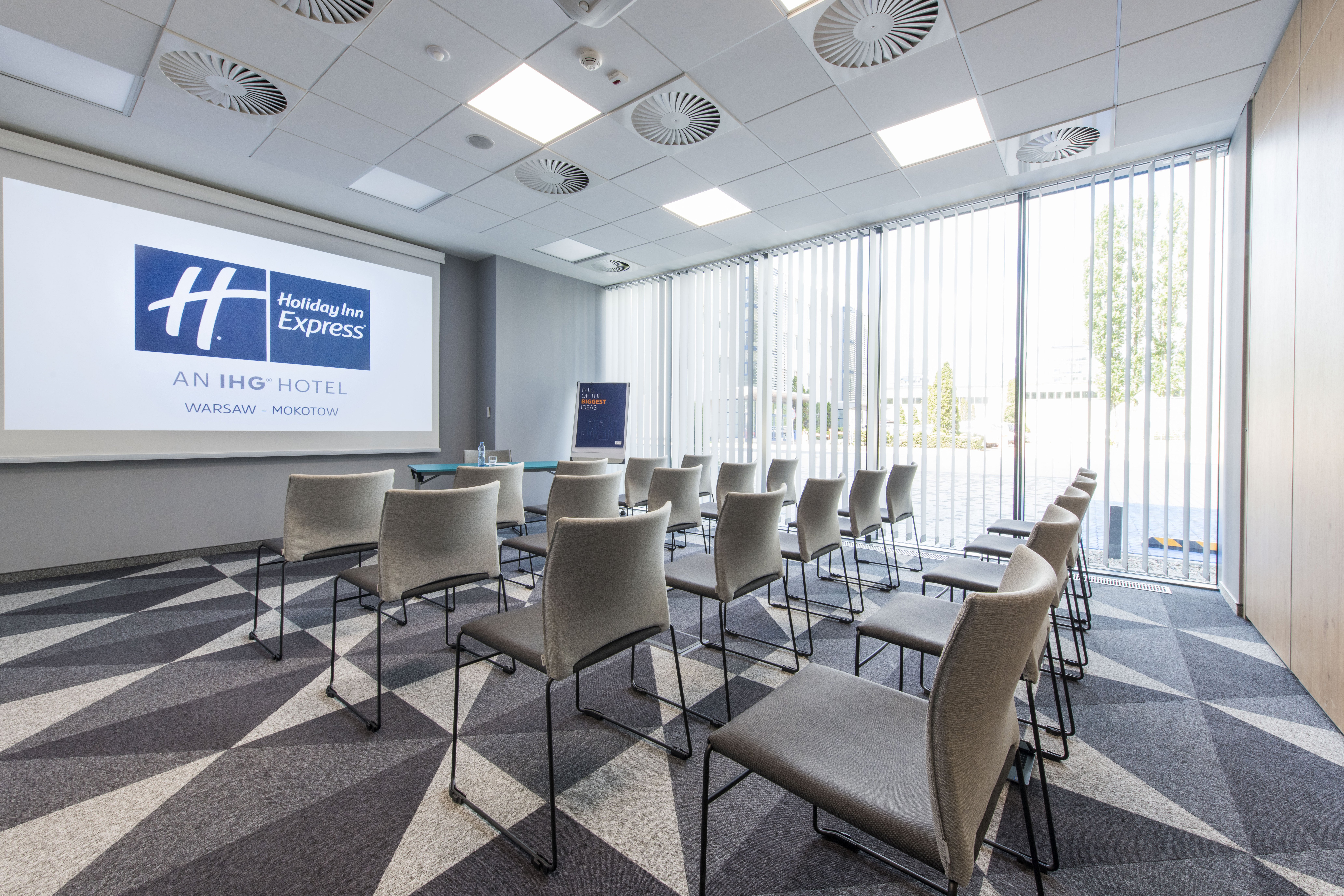 Holiday Inn Express Warsaw - Mokotow 44/56
