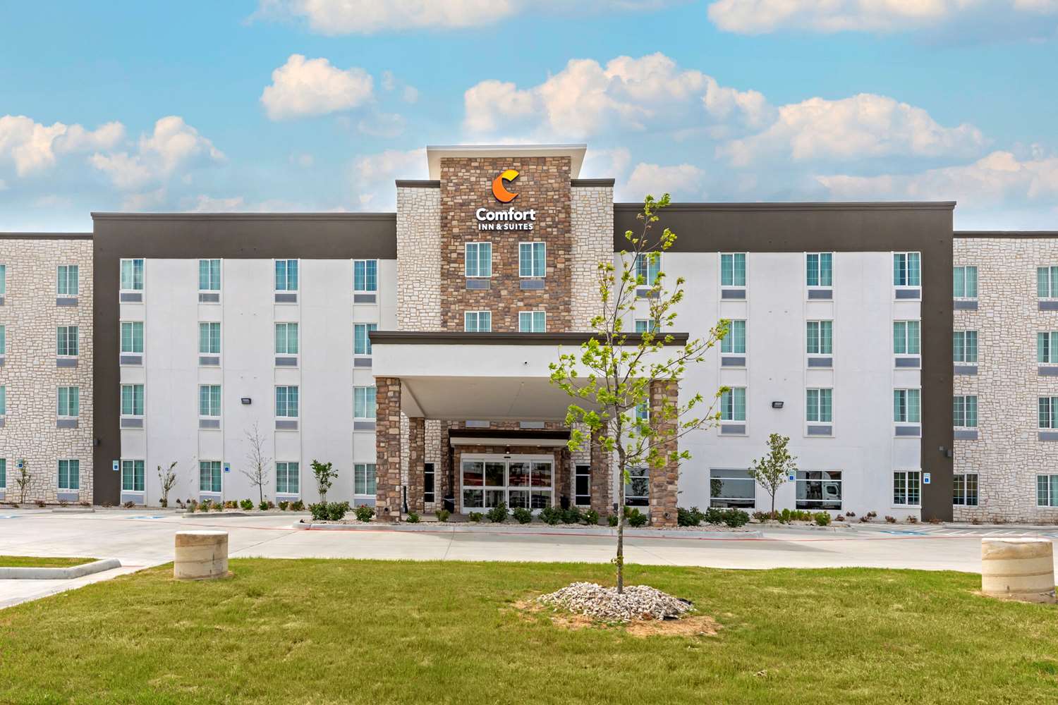 Comfort Inn & Suites Euless DFW West 44/45