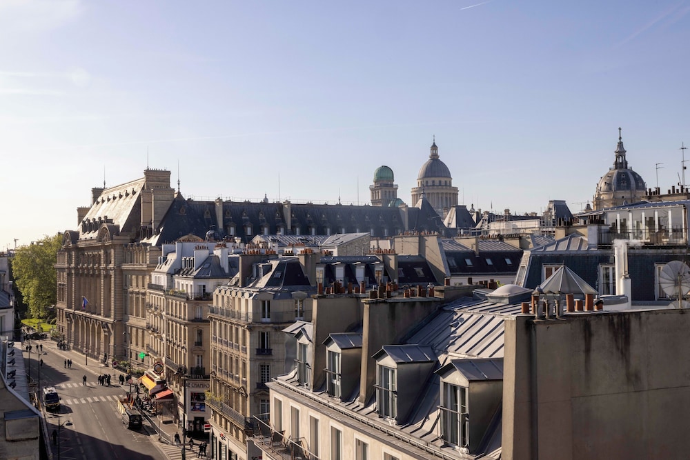HOTEL SAINT PIERRE 36/50