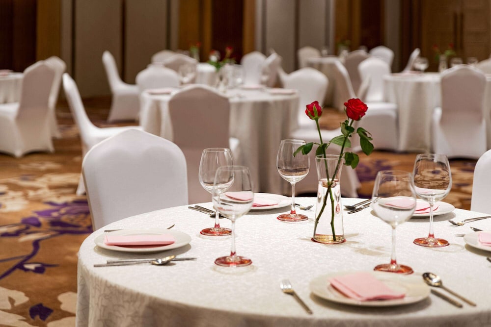 Ramada Encore by Wyndham Bareilly Civil Lines 37/58