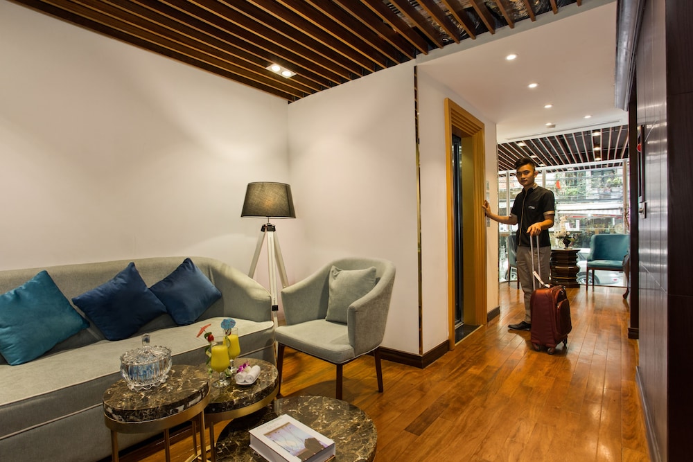 Hanoi La Storia Hotel 52/64