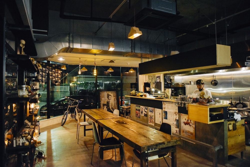 Aien Coffee And Hostel 24/34