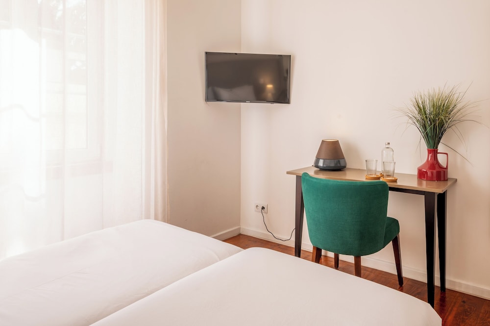 Bica Flh Suites 40/52