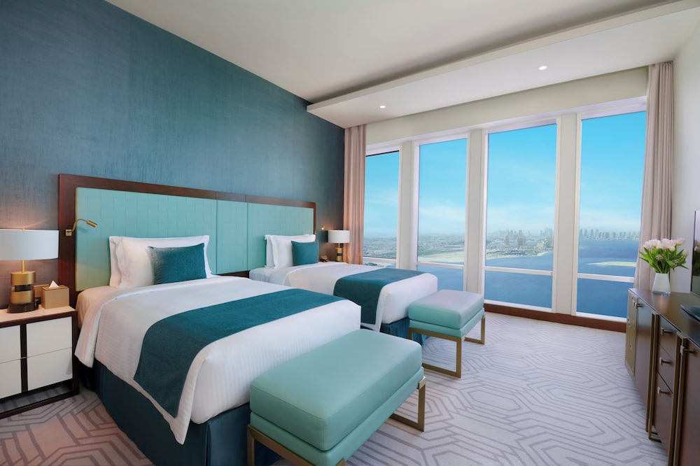 DELUXE, TWIN BEDS, SEA VIEW
