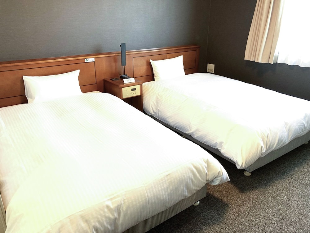 Hotel Route-Inn Mikawa Inter 13/33