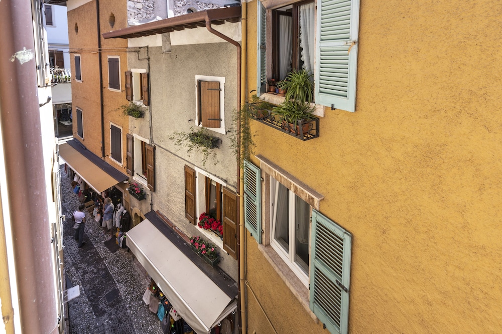 Albergo Aurora 6/35