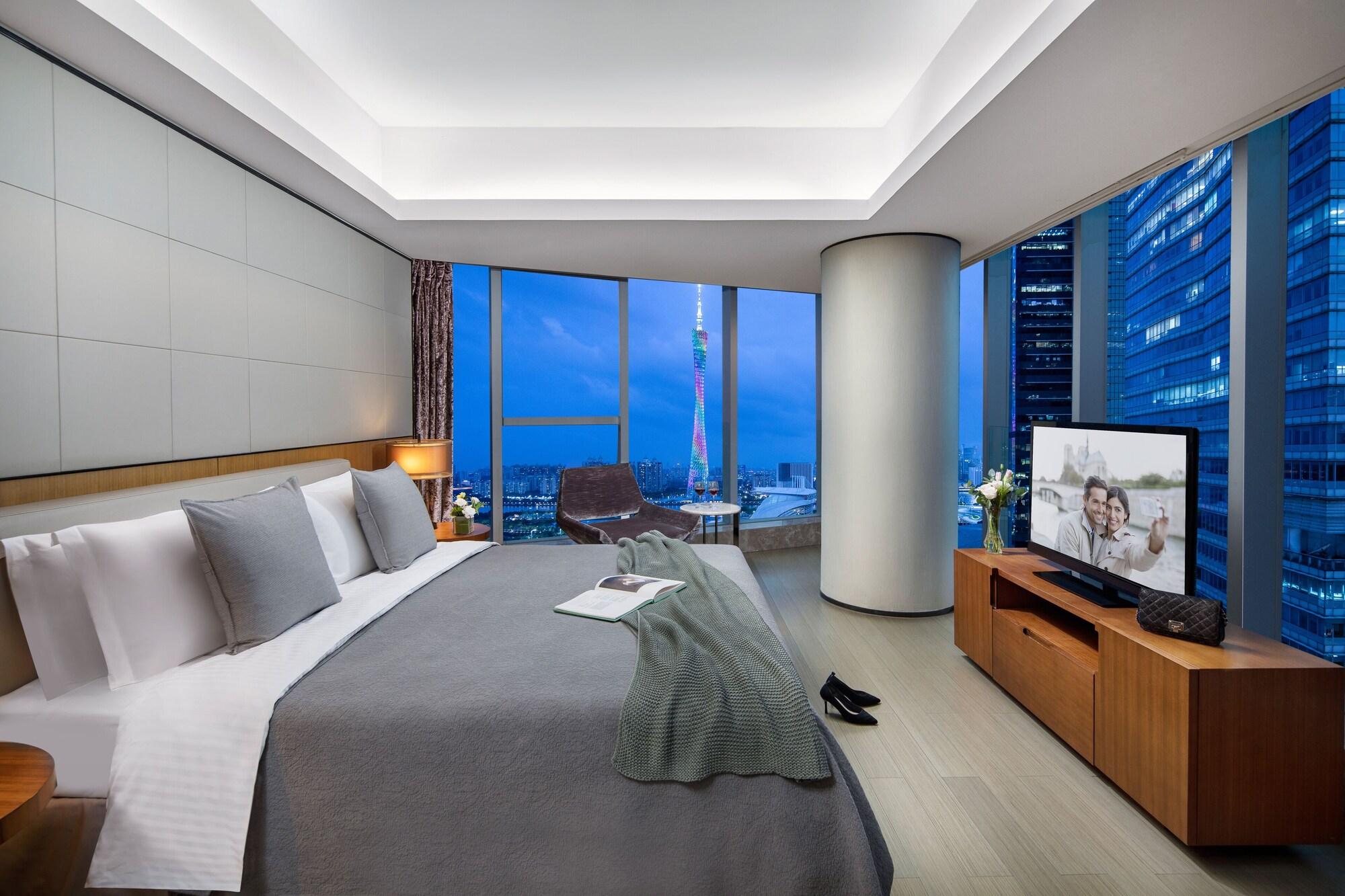 3 Bedrooms, Executive, Apartment, Canton Tower View