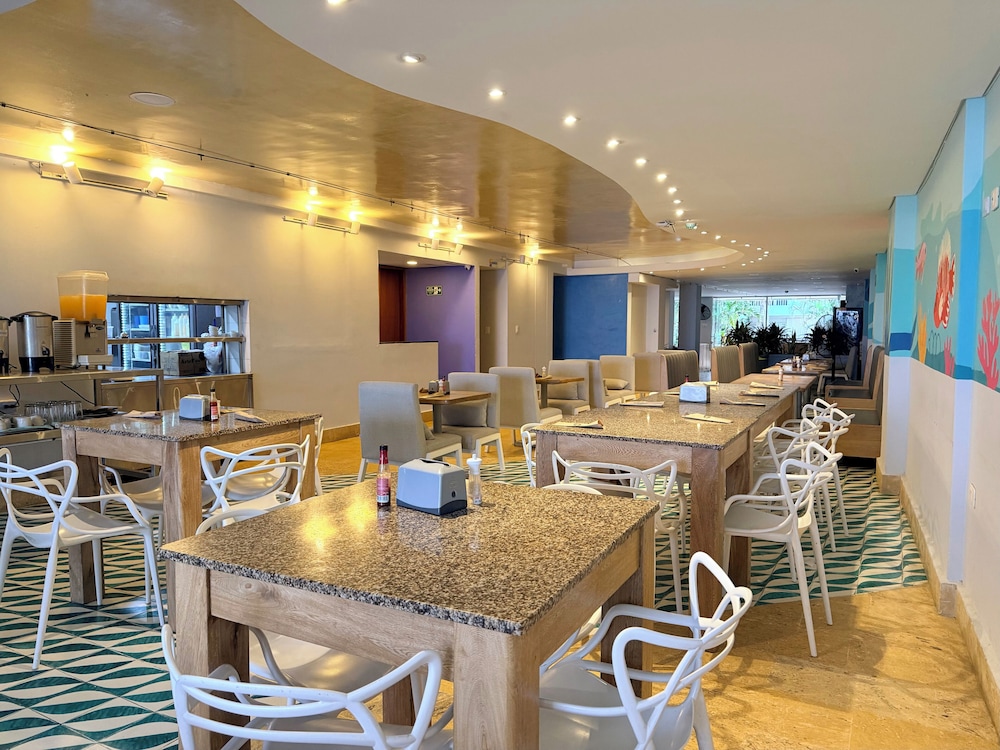 Hotel Caribbean Cartagena 21/27