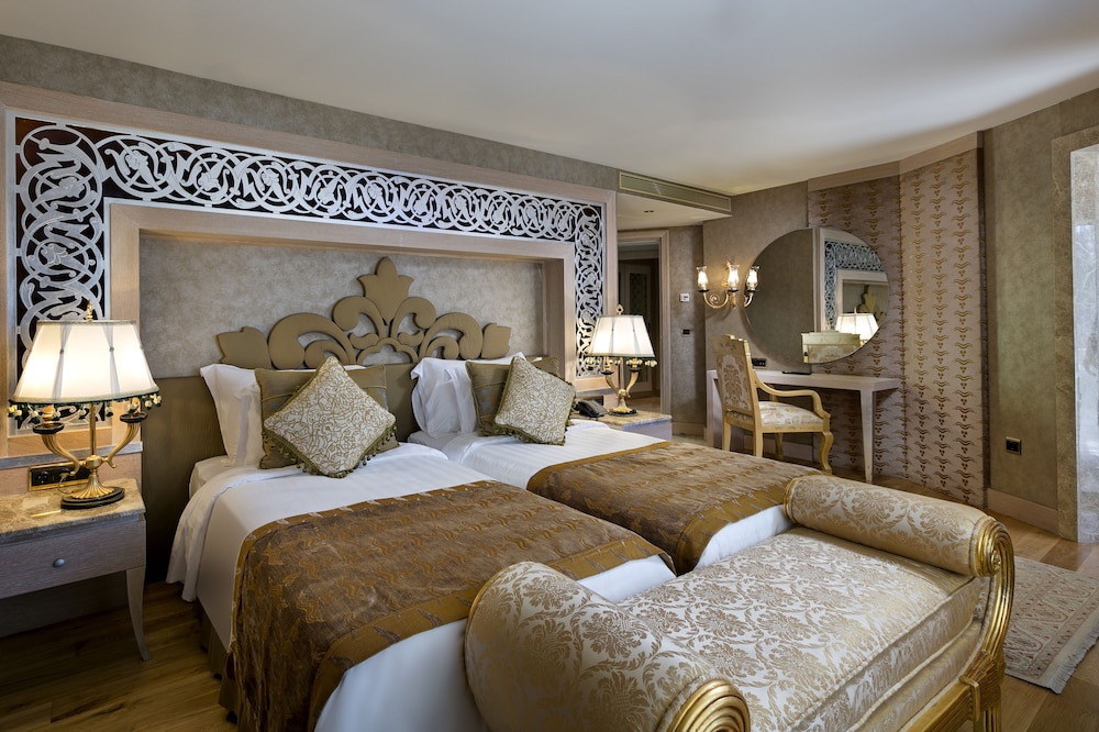 Mardan Palace 34/78