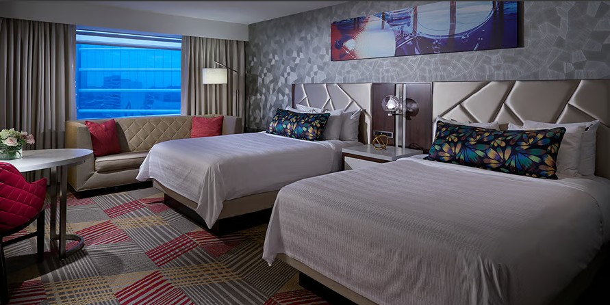 Classic, 2 Queen Beds, South Tower, Smoking