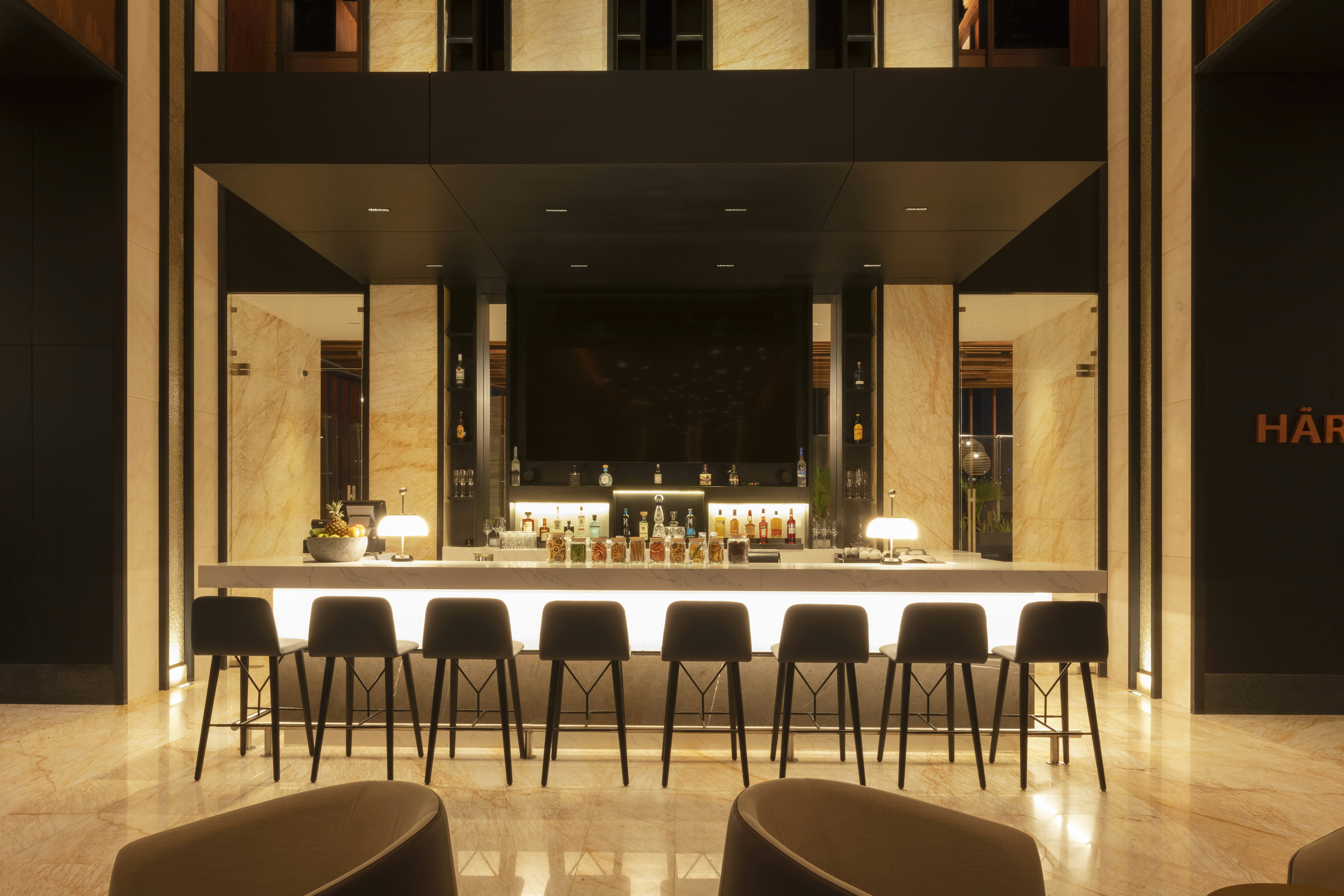 Hilton Monterrey 55/69