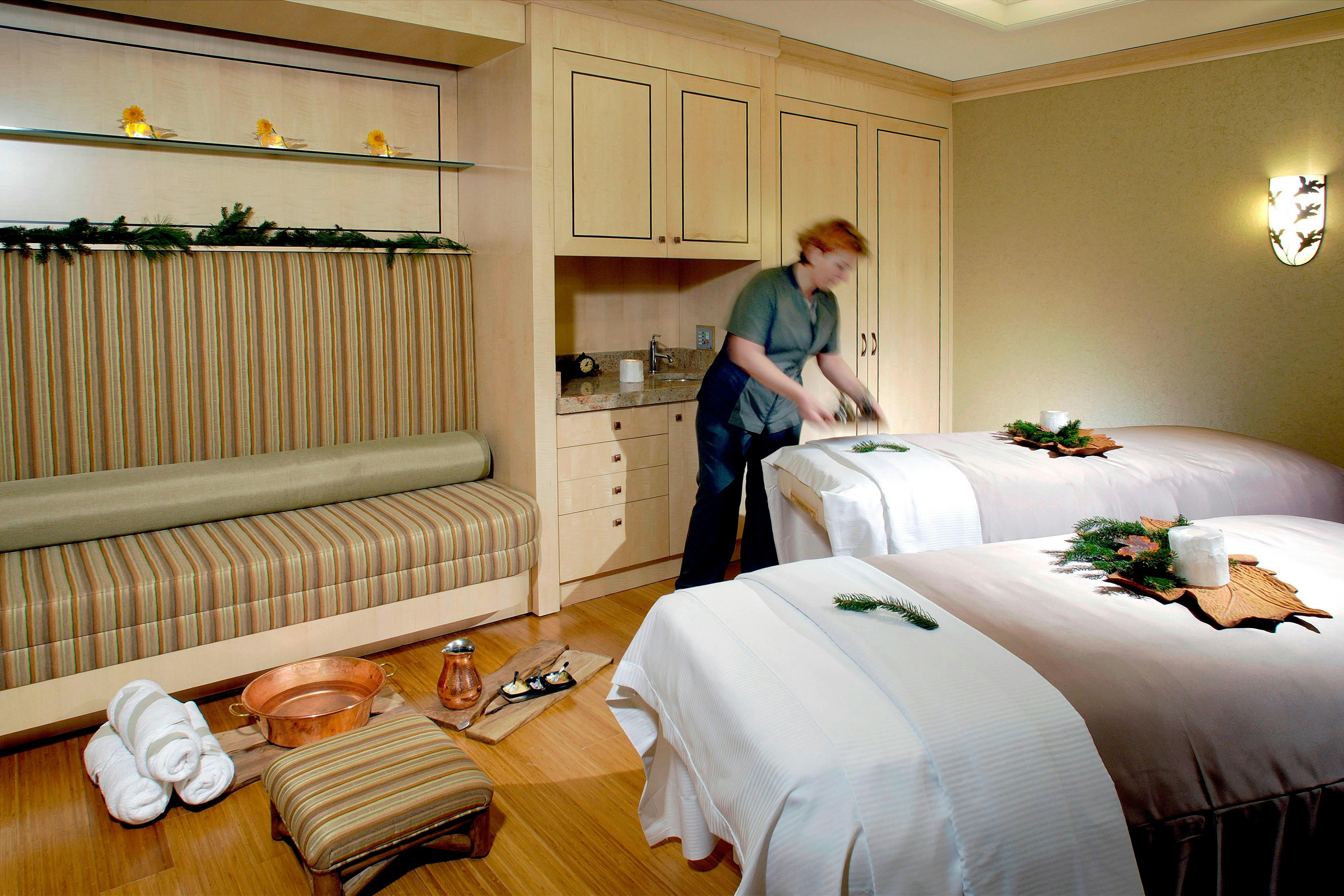 Jw Marriott the Rosseau Muskoka Resort Spa 37/77