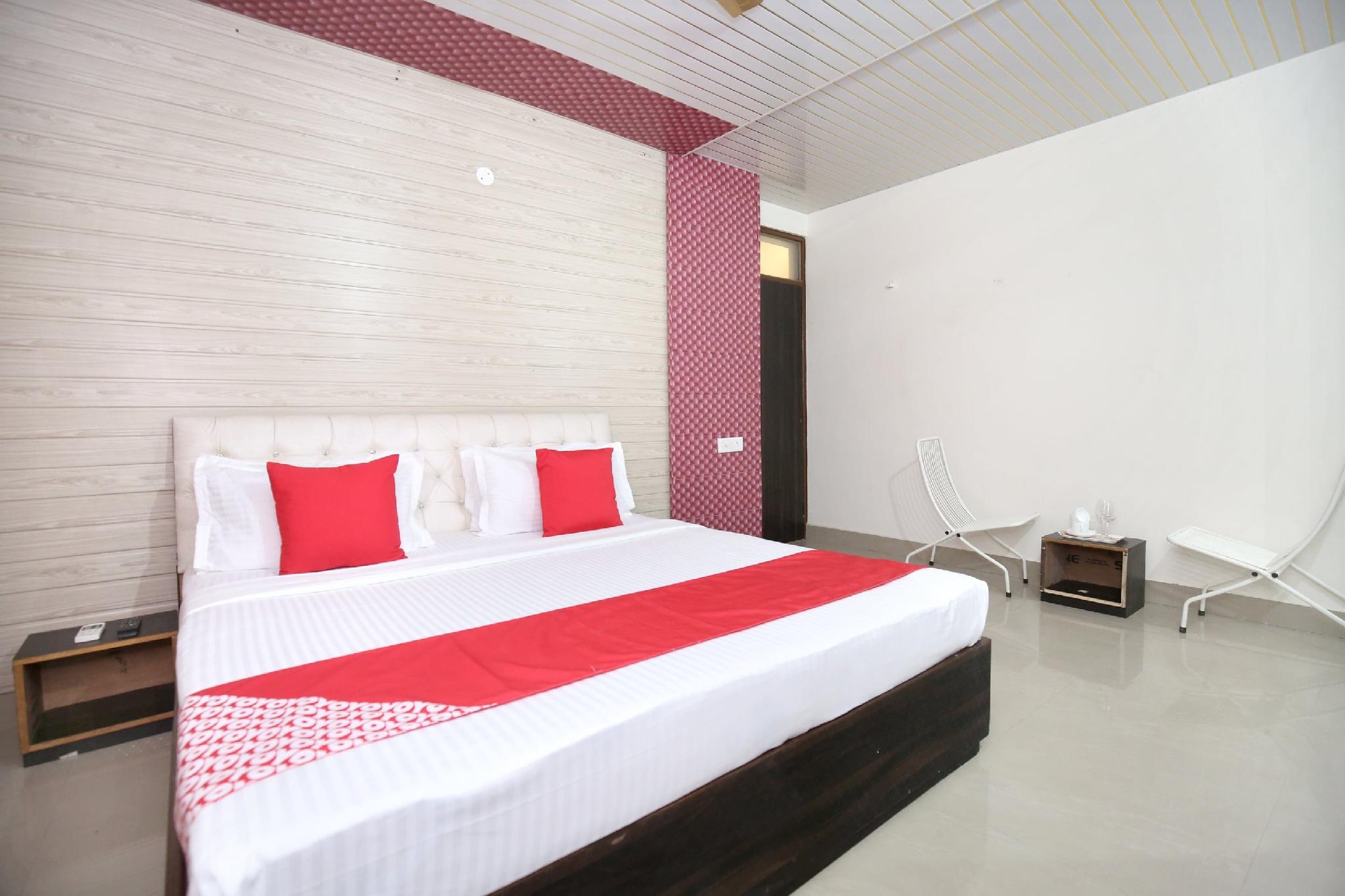 Oyo 13368 Hotel Gold Star 5/35