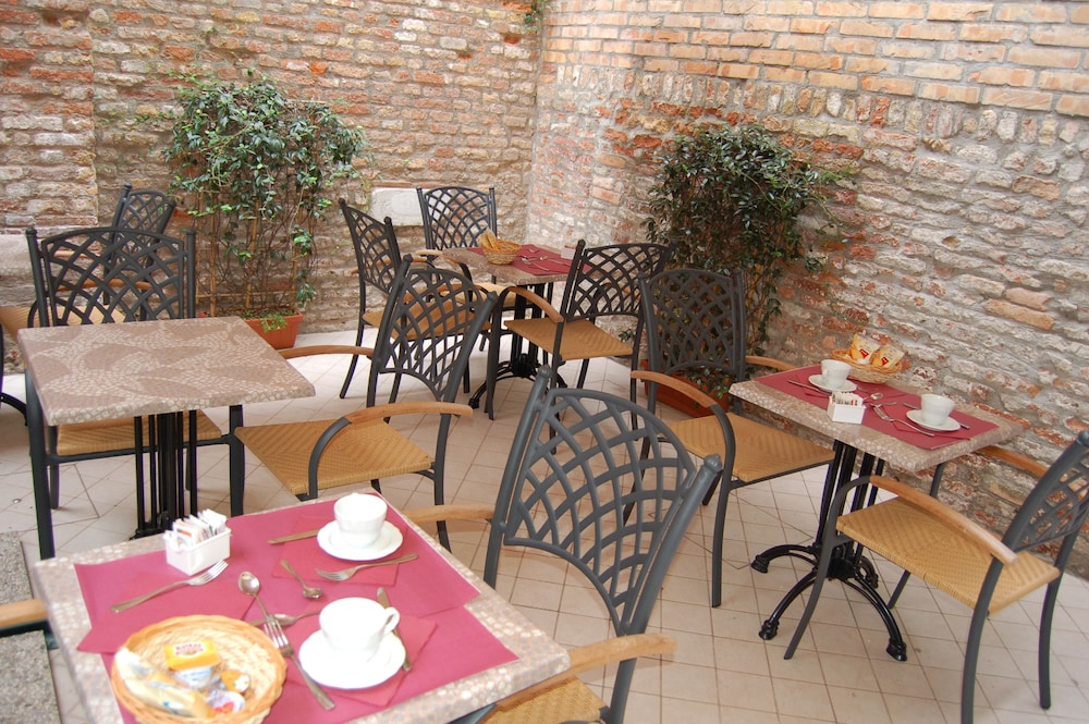 Hotel Ca Lucrezia 34/50