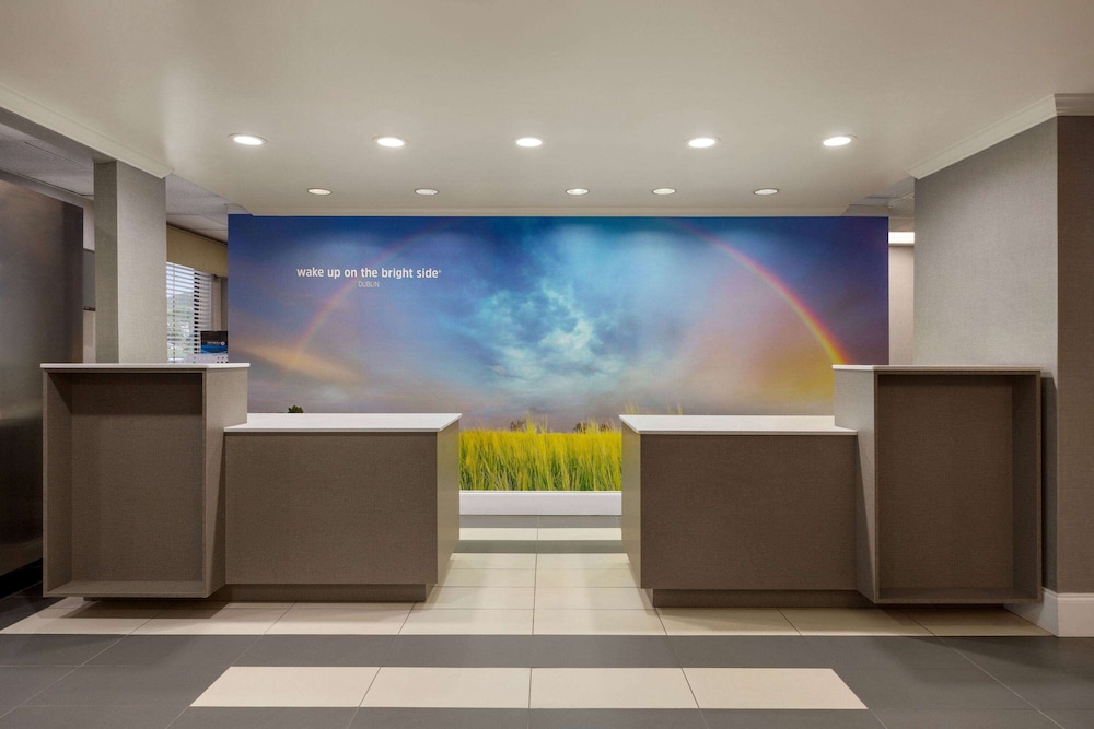 La Quinta Inn & Suites by Wyndham Dublin 6/67