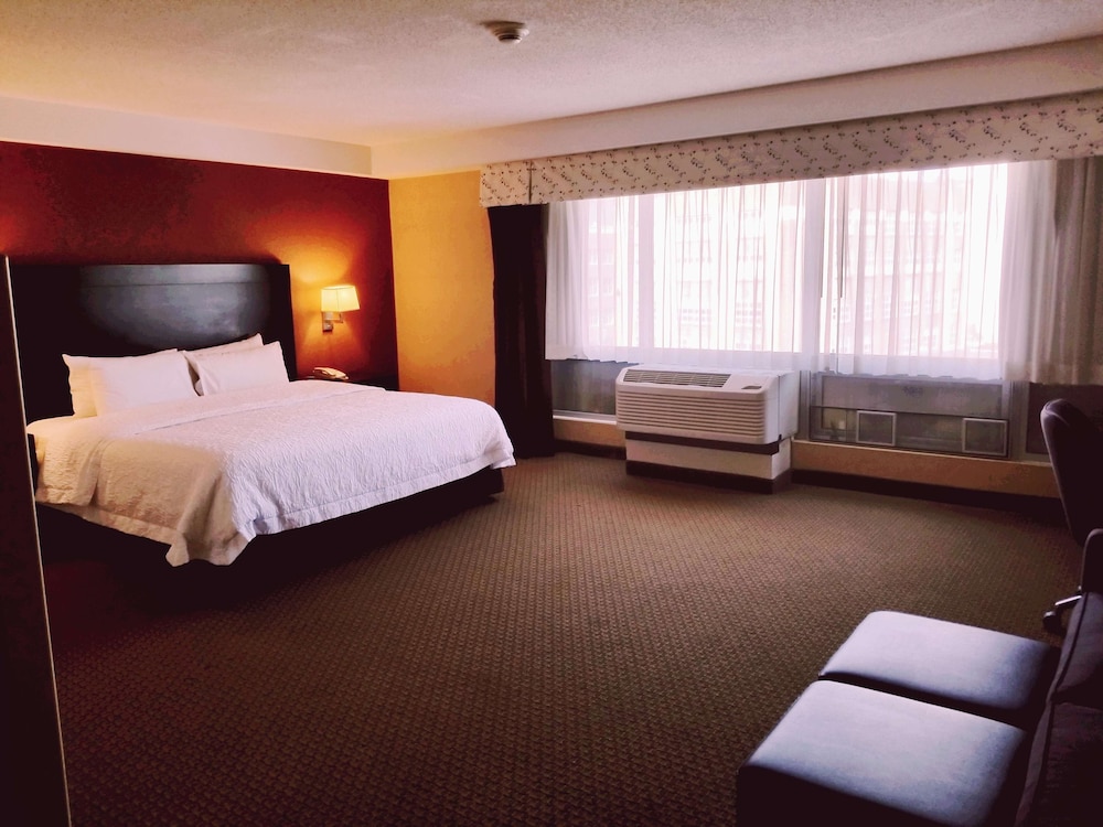 Hampton Inn and Suites Boston-Crosstown Center 23/49