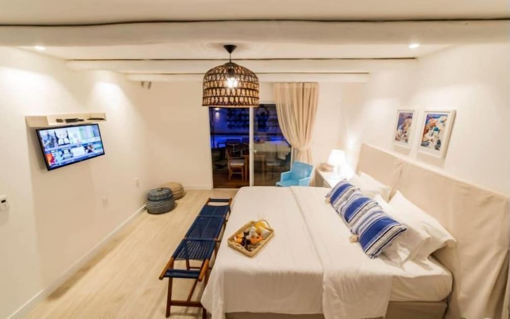 La Plage Hotel Boutique 5/24