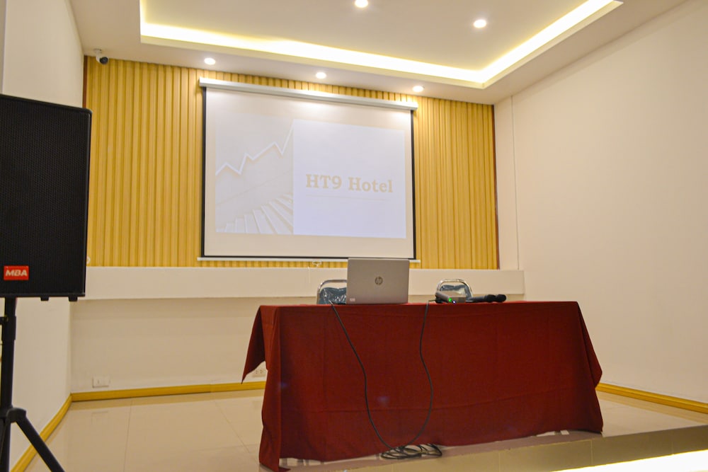 HT9 HOTEL 26/36