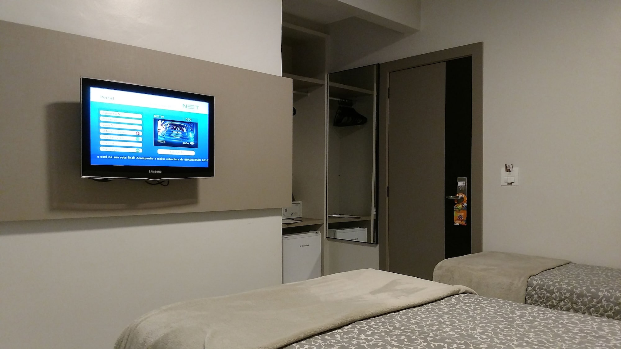 STANDARD, TRIPLE, 1 DOUBLE AND 1 SINGLE OR 3 SINGLE BEDS