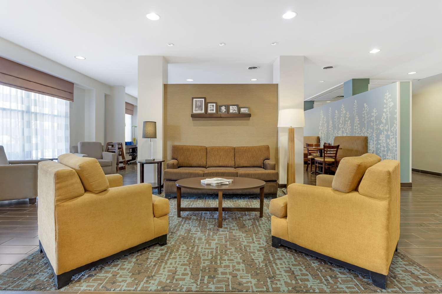 Sleep Inn & Suites Cumberland 35/53