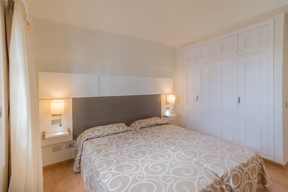 1 Bedroom, Apartment, Twin Beds, 2 Murphy Beds, Terrace