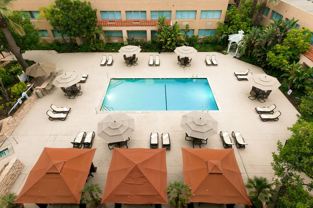 Grand Vista Hotel 5/47