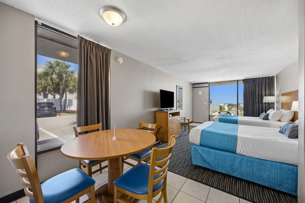 Beachside Motel 44/72