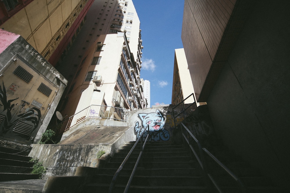 Sleeep - Capsule Hotel 3/24