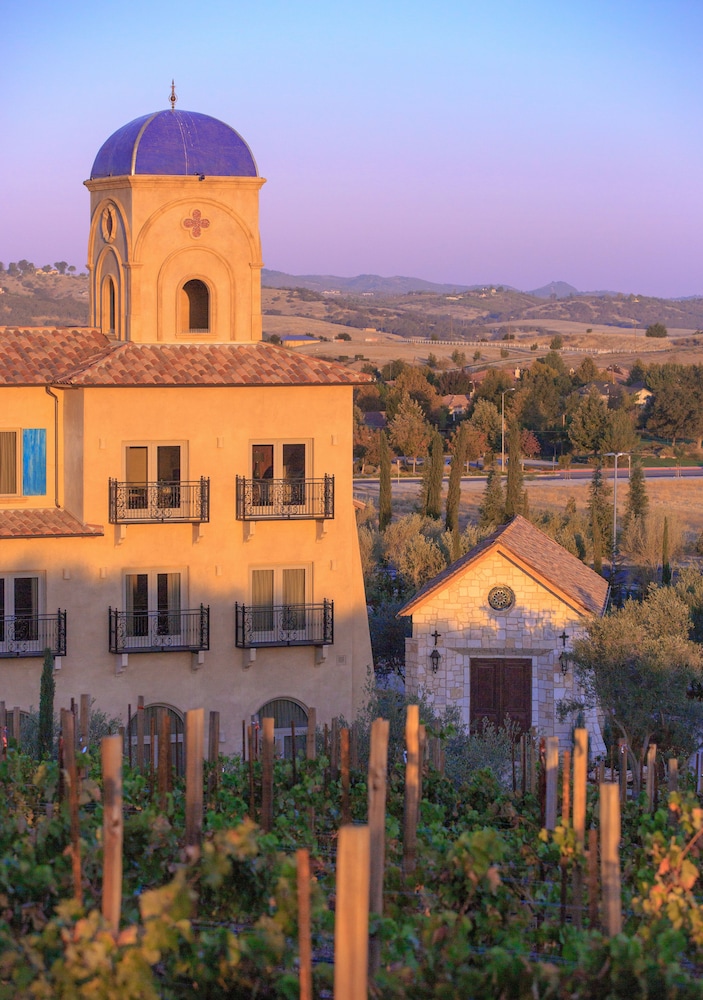 Allegretto Vineyard Resort Paso Robles in PASO ROBLES - CA