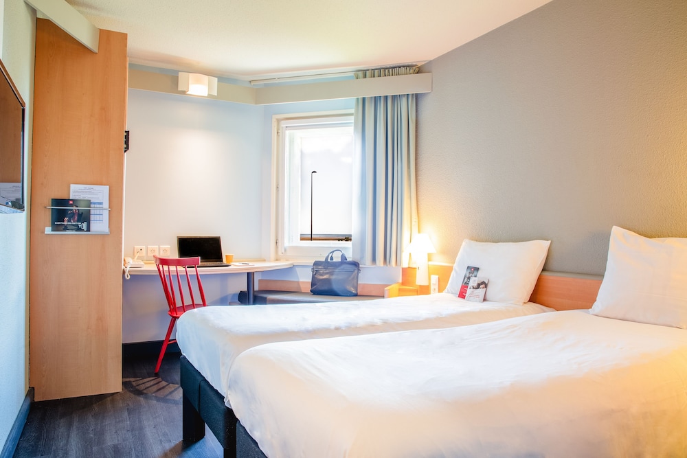Ibis Nice Aeroport Promenade Hotel 17/72