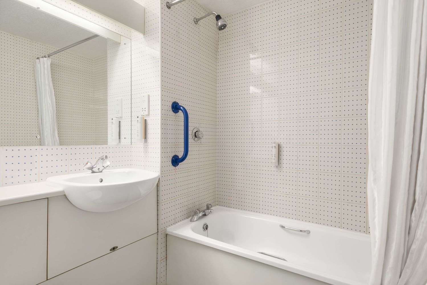 Days Inn by Wyndham Sheffield M1 10/10