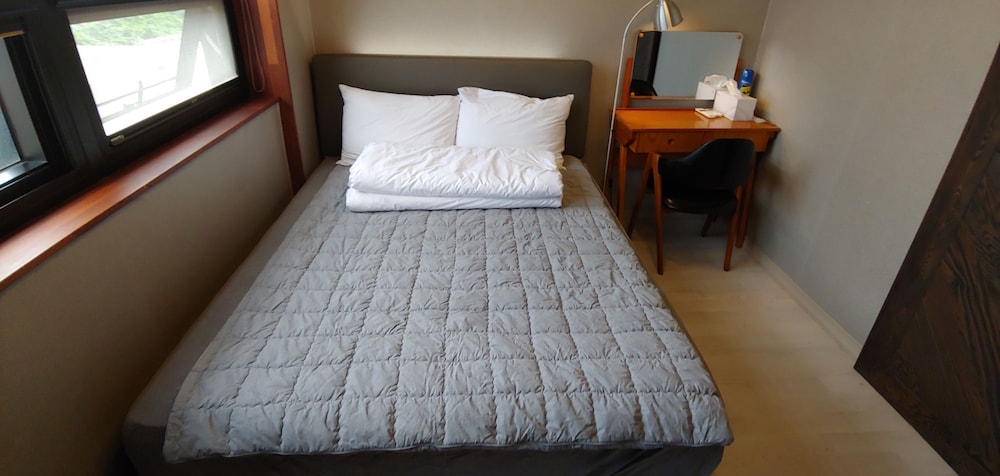 Mokpo White Windmill Guesthouse 19/43