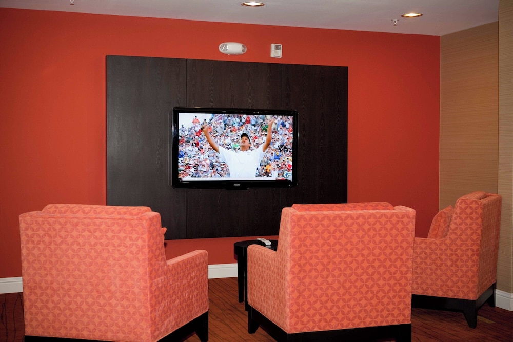Courtyard By Marriott Chico 57/66