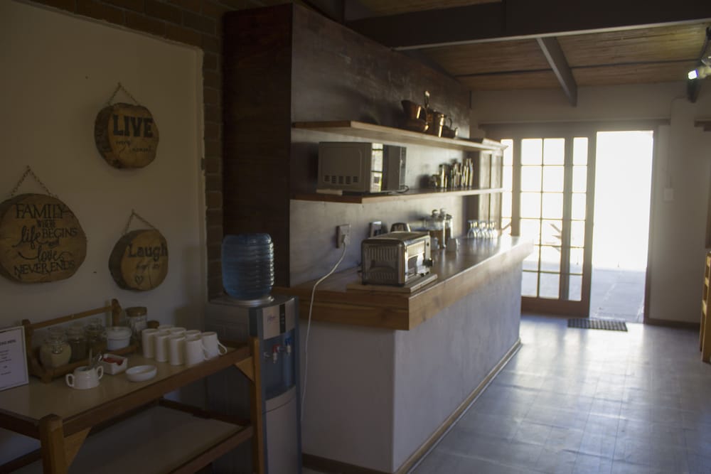 Aan Die Oewer Guest House 22/42