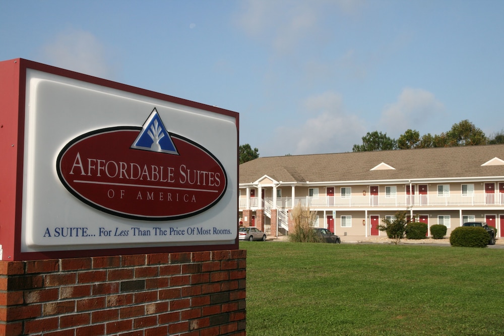 Affordable Suites 1/57