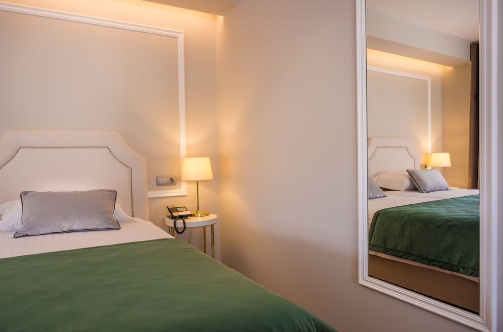 Imperhotel 26/78
