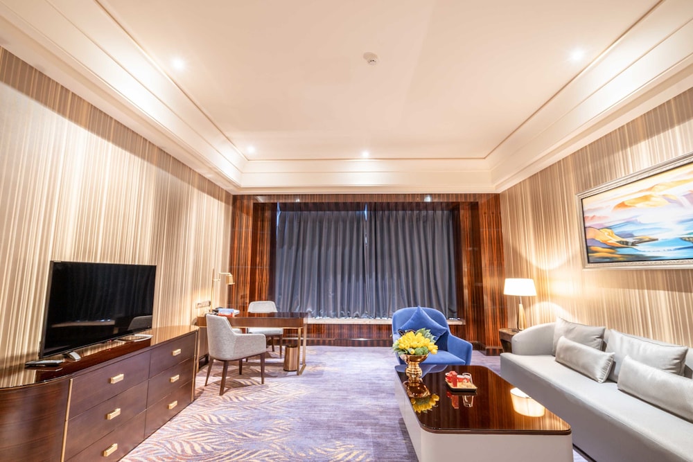 Chateau Star River Shaanxi 47/61